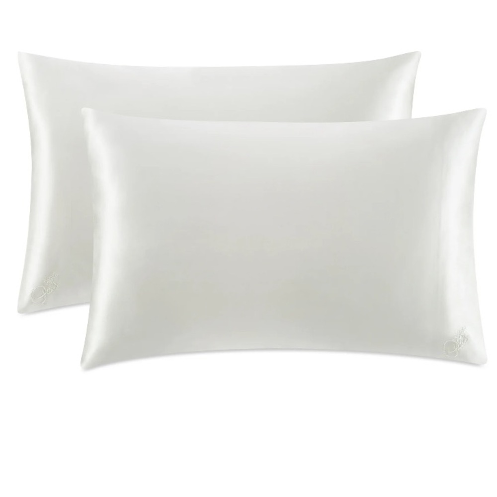 Paris Hilton Satin Pillowcase Pair ~ Color: Cloud Dancer * NIB - Picture 10 of 10